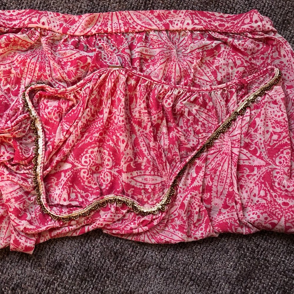 Free People SAFFRON FIELDS EMBELLISHED TEE CHERRY COMBO - Picture 8 of 14